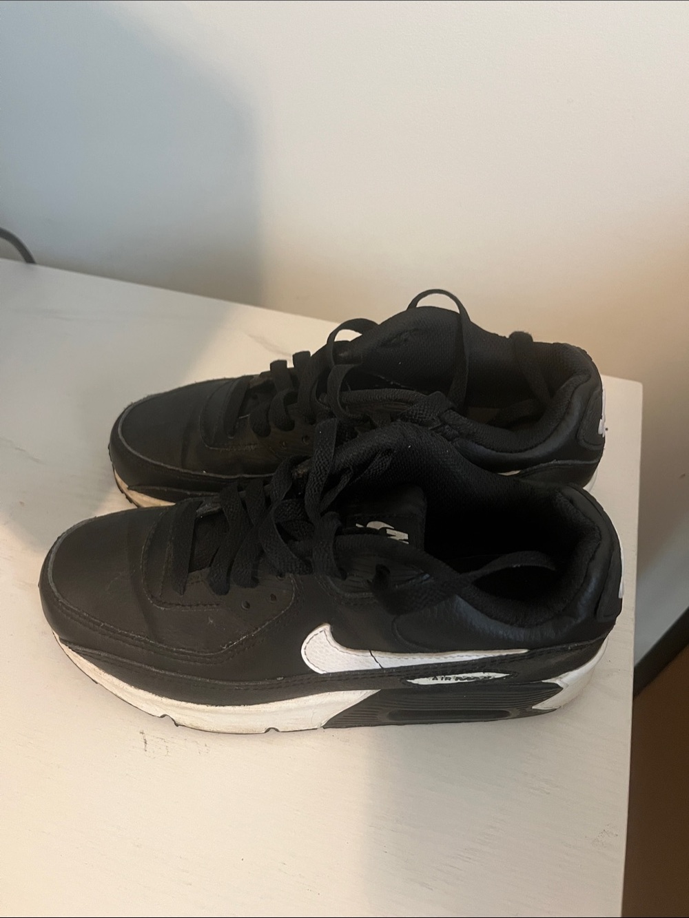 Nike Air Max Kids Black and White Low-Top Sneakers